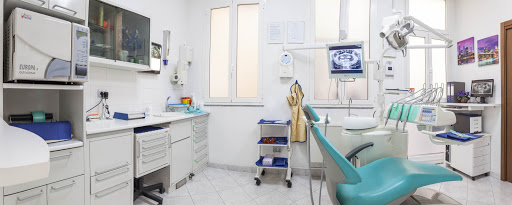 Studio Dentistico Polimedica NuovaDent