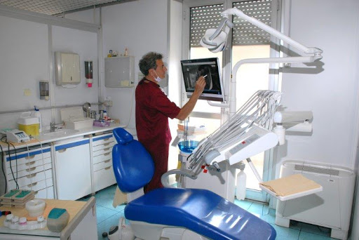 Studio Dentistico Clinica Odontoiatrica Bartolini