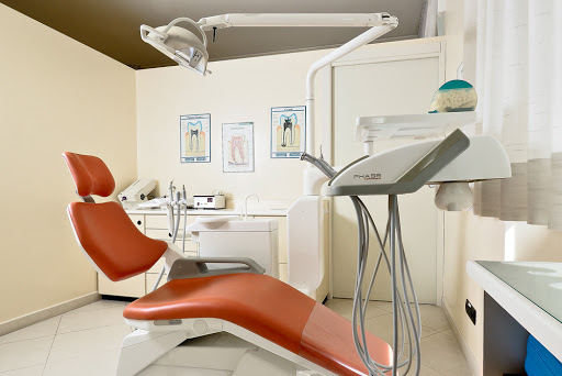 Studio Dentistico Dr. Cristina Mirelli