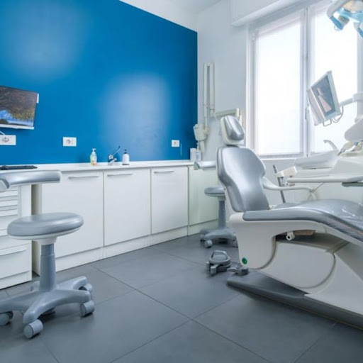 Studio Dentistico Riva Emanuele