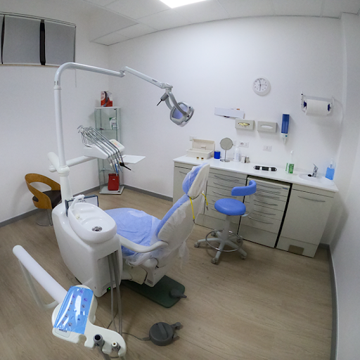 Studio Dentistico SMILE CENTER logo