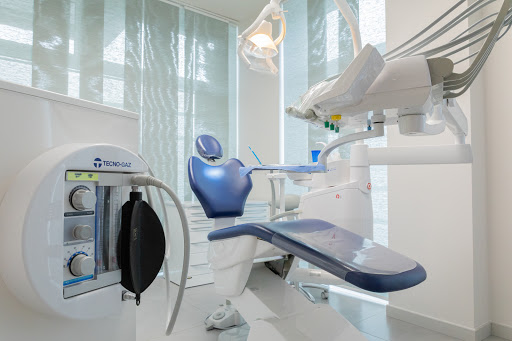 Studio Dentistico Soave Dental Studio logo