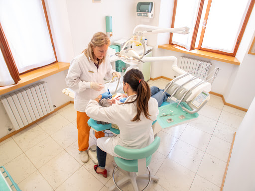 Studio Dentistico Brunetti e Ferroni