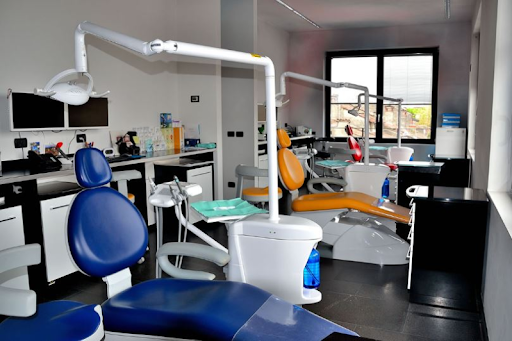 Studio Dentistico Associato dal Bianco Razzini