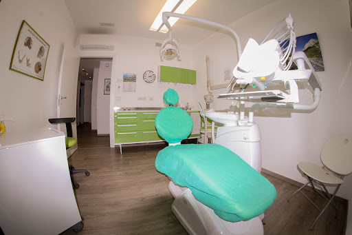 Studio Dentistico Dr. Alessio Carone