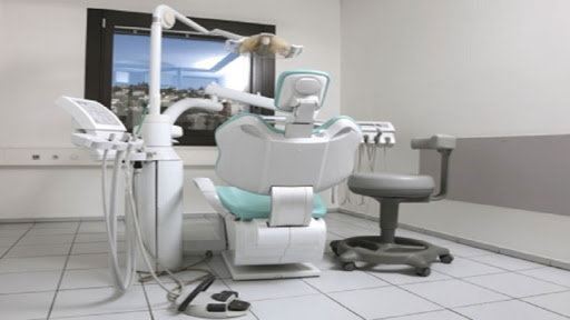 Studio Dentistico Cazzola Dottor Paolo logo