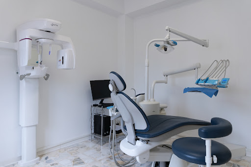 Studio Dentistico Dentista Maria Candelise