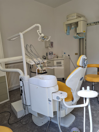Studio Dentistico Dr. Carlo Marelli