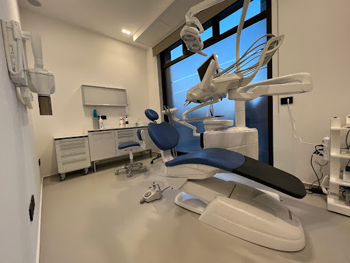 Studio Dentistico Federico Messina logo