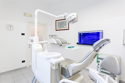Studio Dentistico Studio dentistico Porro Artusa