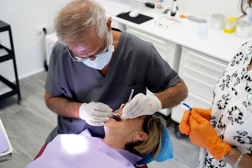 Studio Dentistico Sorrisi Piombino logo