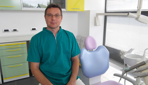 Studio Dentistico Dott. Vezzoli Giuliano logo