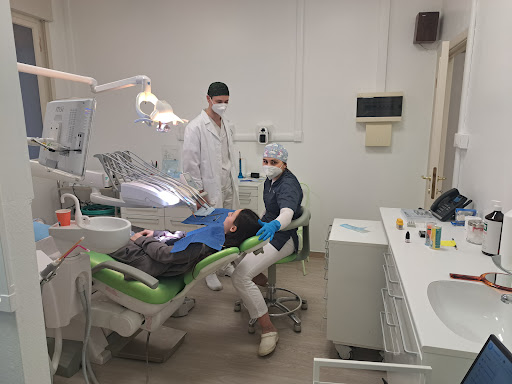 Studio Dentistico Centro Odontoiatrico Galli logo