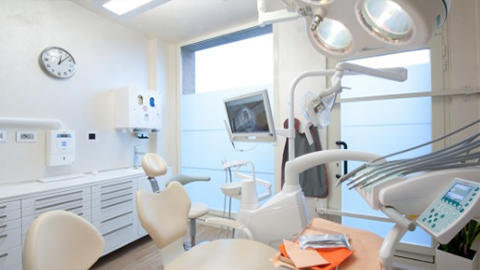 Studio Dentistico Marchiani Dott. Andrea