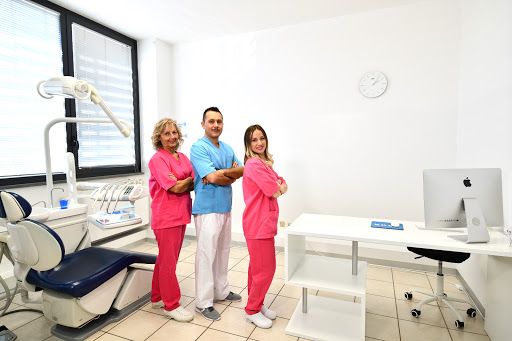 Studio Dentistico Montanari Dr. Mauro
