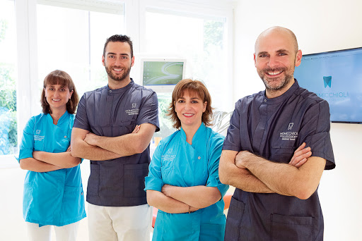Studio Dentistico Dr. Guido Momicchioli logo