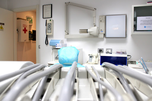 Studio Dentistico Mora