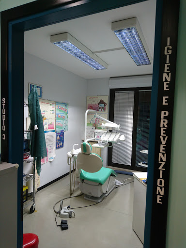 Studio Dentistico Dott. Mario Vaccarone