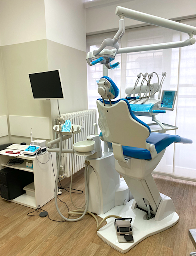 Studio Dentistico Cliniche Dentali Syncrodent logo