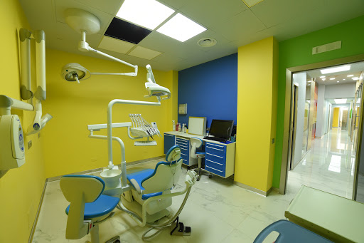 Studio Dentistico Tanzi Dental Clinic logo