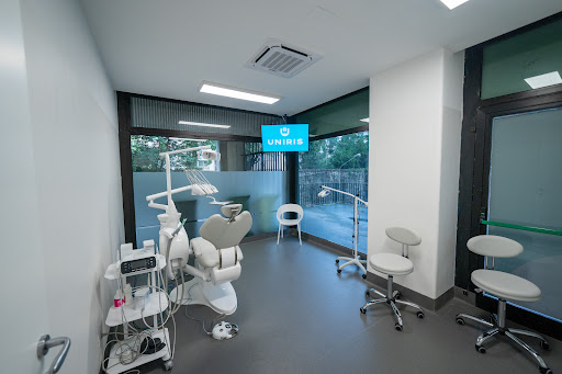 Studio Dentistico Uniris centro dentistico