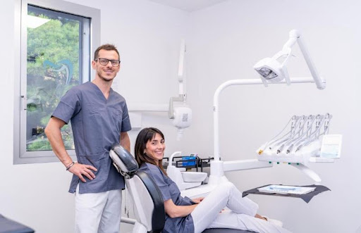 Studio Dentistico Clinica Odontoiatrica Cazzola