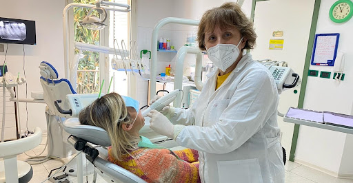 Studio Dentistico Mannu logo