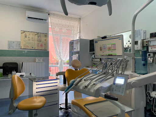 Studio Dentistico Centro Odontoiatrico Piccolo