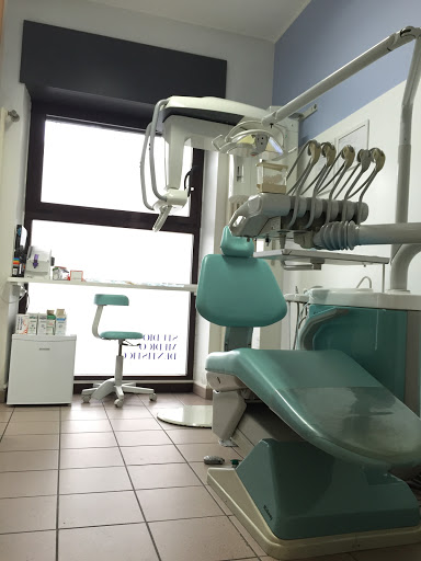 Studio Dentistico ODONTOTEAM logo