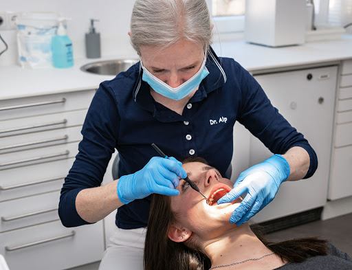 Studio Dentistico Kieferorthopäde Dr. Alp
