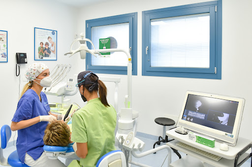 Studio Dentistico Mantoan logo