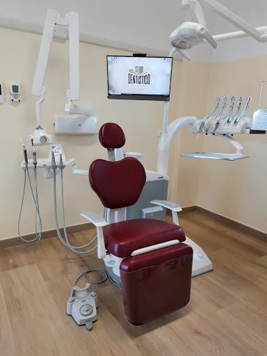 Studio Dentistico Morozanu G. Roxana logo