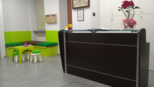 Studio Dentistico Centro Medico Brucoli