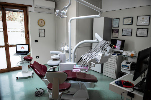 Studio Dentistico Centro Dentistico Arese logo
