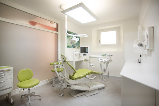 Studio Dentistico Dr. De Pieri Andrea logo
