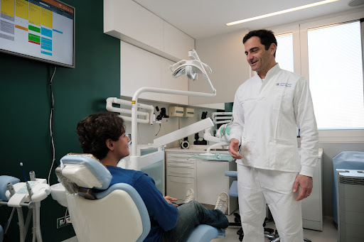 Studio Dentistico Dottori Di Gioia