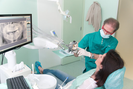 Studio Dentistico MENEGAZZO