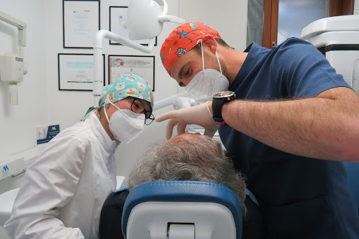 Studio Dentistico Odontocentro logo