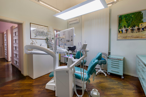 Studio Dentistico Dr. Paola Perriello