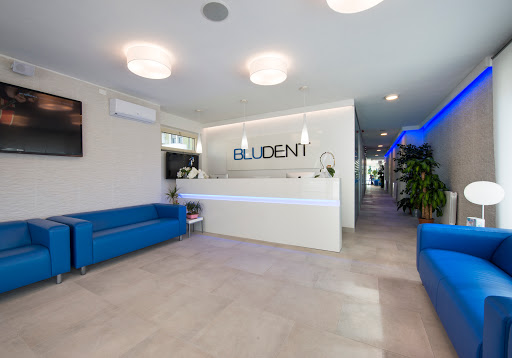 Studio Dentistico BLUDENT Dott. Adriano Baldini
