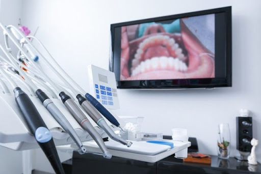 Studio Dentistico Dr. Andrea Bartelloni