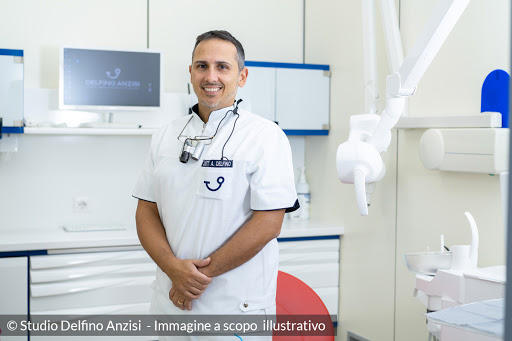 Studio Dentistico Delfino Anzisi