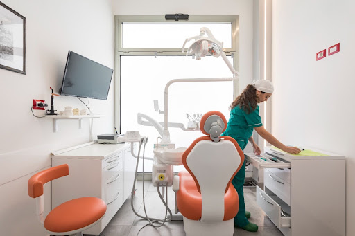 Studio Dentistico Dental Studio Agosta