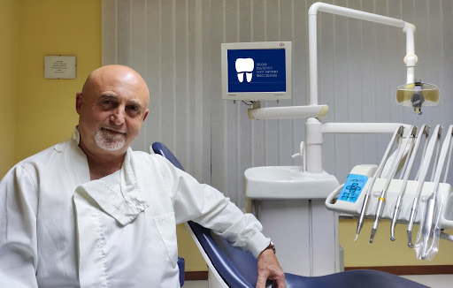 Studio Dentistico Dott. Antonio Tracchegiani