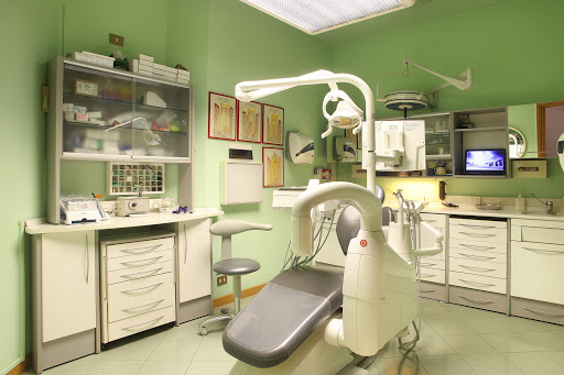 Studio Dentistico Dr. Pastremoli