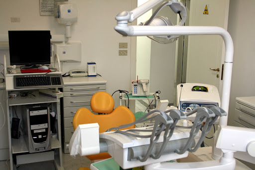 Studio Dentistico Centro Dentistico Tomasicchio