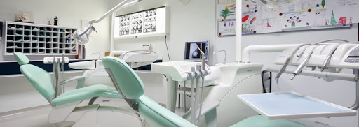 Studio Dentistico DENTISTA GROPELLO logo
