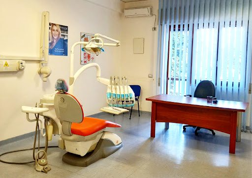 Studio Dentistico Studio Odontoiatrico Eisimberg