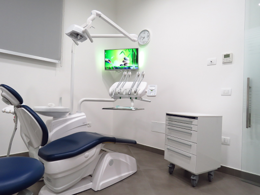 Studio Dentistico Dr.ssa Semeraro logo