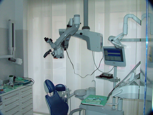 Studio Dentistico Dr. Vecchi & Dr.ssa De Vecchi